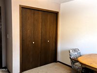 1561 Wichita Drive, Bismarck, ND 58504