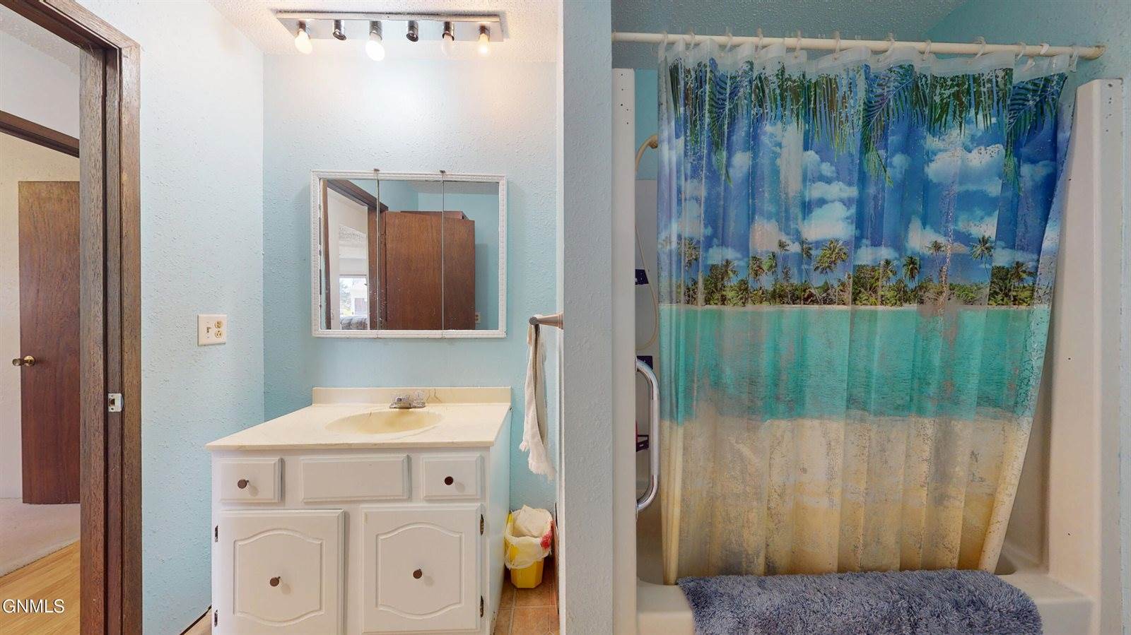 116 5th Street East, Napoleon, ND 58561