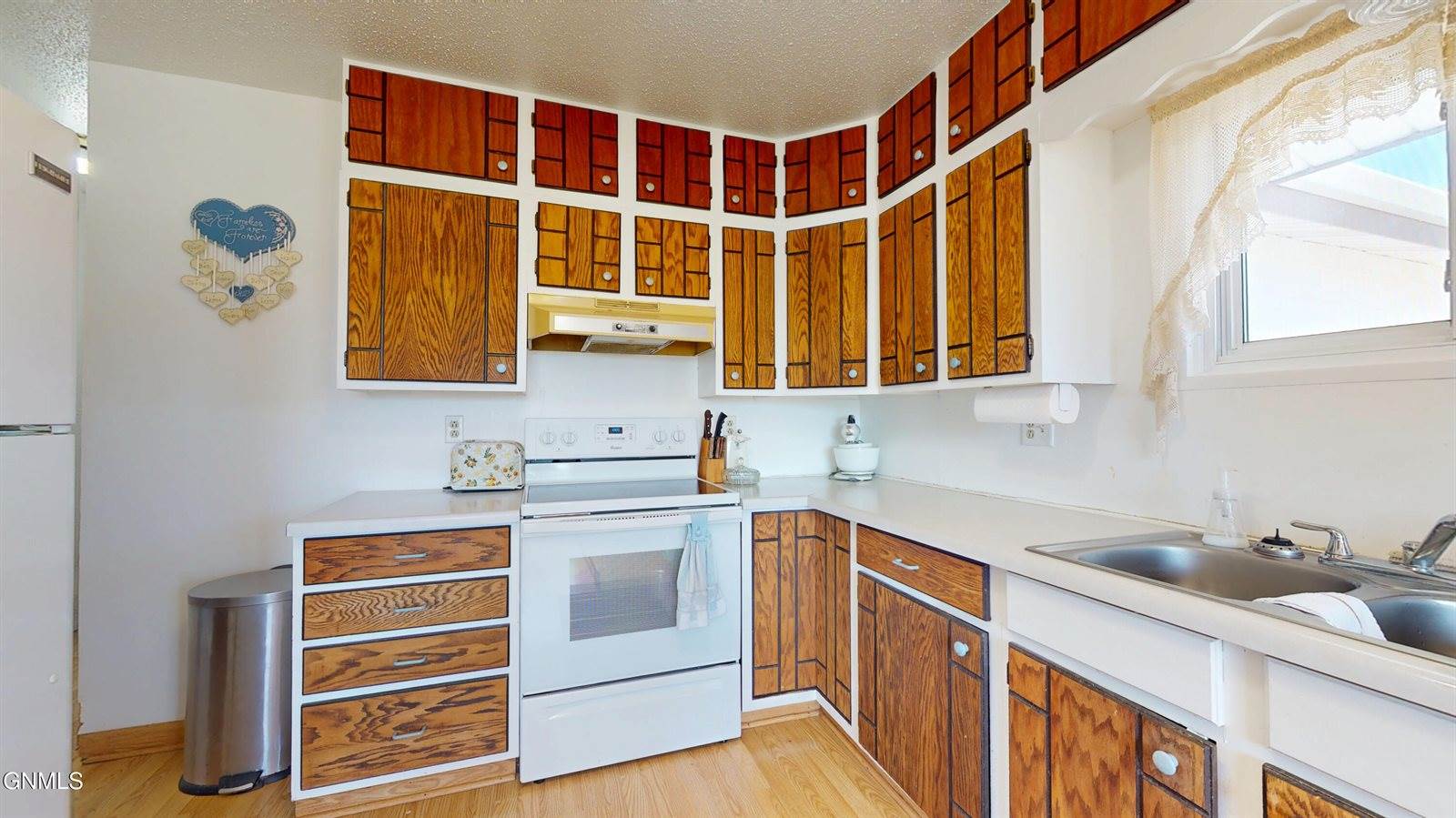 116 5th Street East, Napoleon, ND 58561