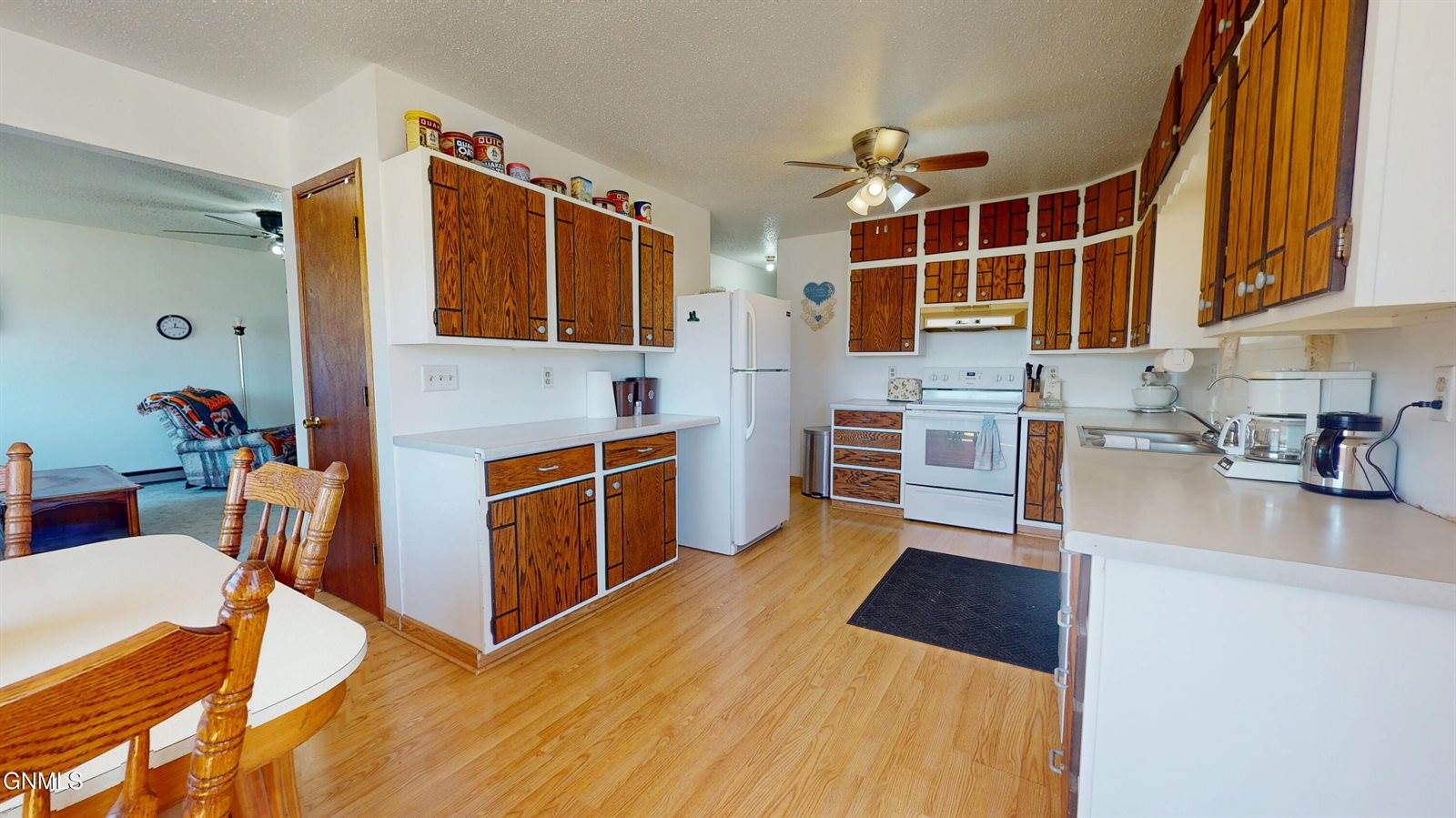 116 5th Street East, Napoleon, ND 58561