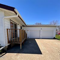116 5th Street East, Napoleon, ND 58561