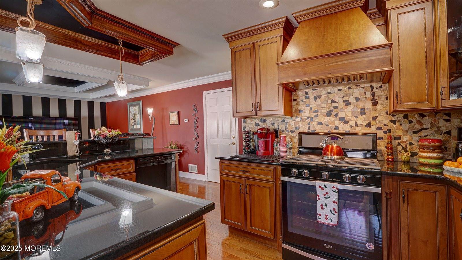 44 Kentucky Way, Freehold, NJ 07728