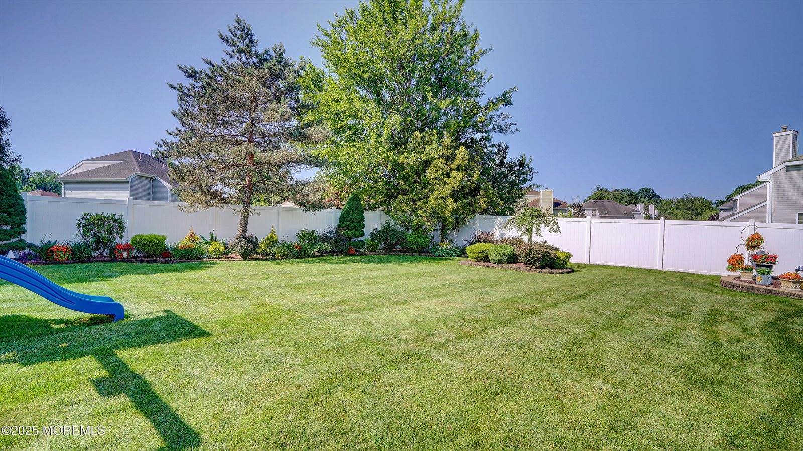 44 Kentucky Way, Freehold, NJ 07728
