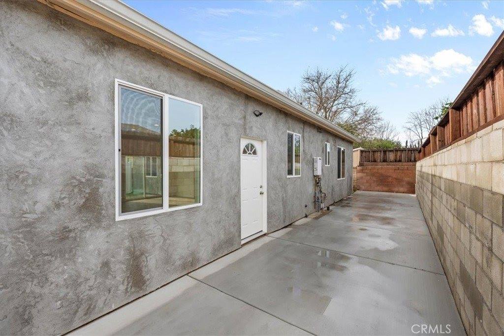 8571 Lurline Avenue, Winnetka, CA 91306