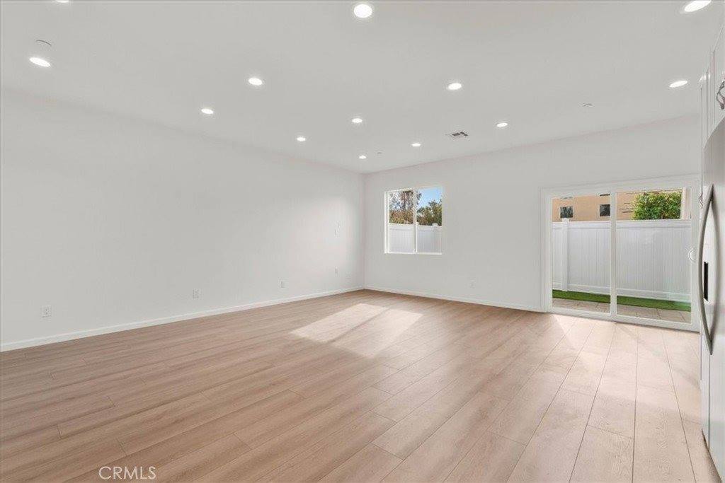 8571 Lurline Avenue, Winnetka, CA 91306