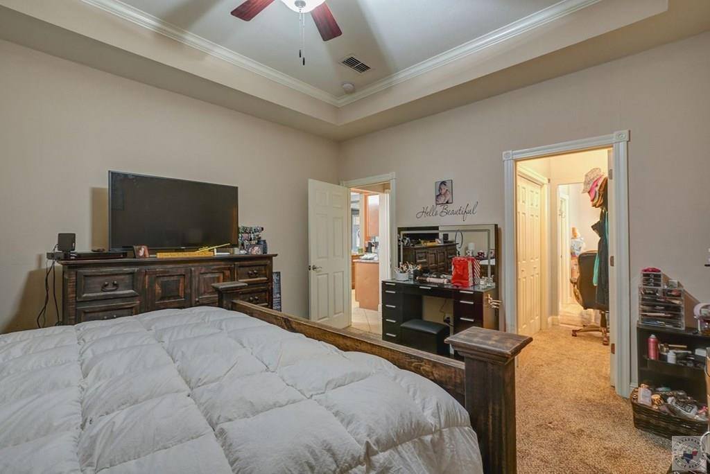 6910 Woodmere Ct, Texarkana, TX 75503