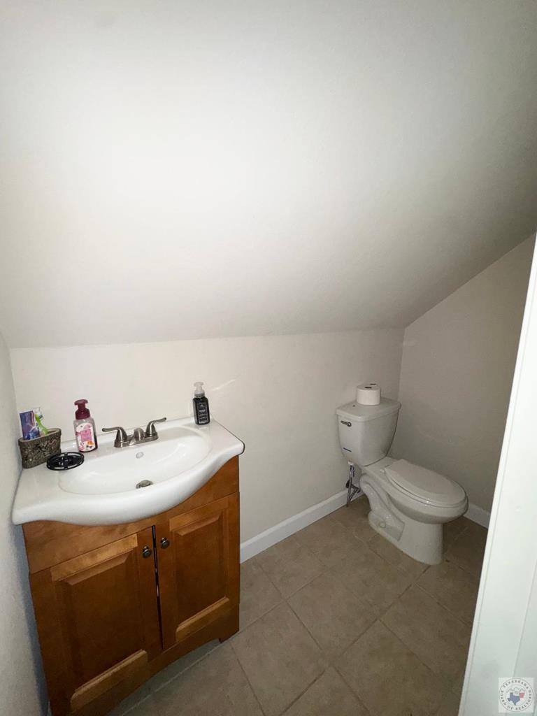 6910 Woodmere Ct, Texarkana, TX 75503