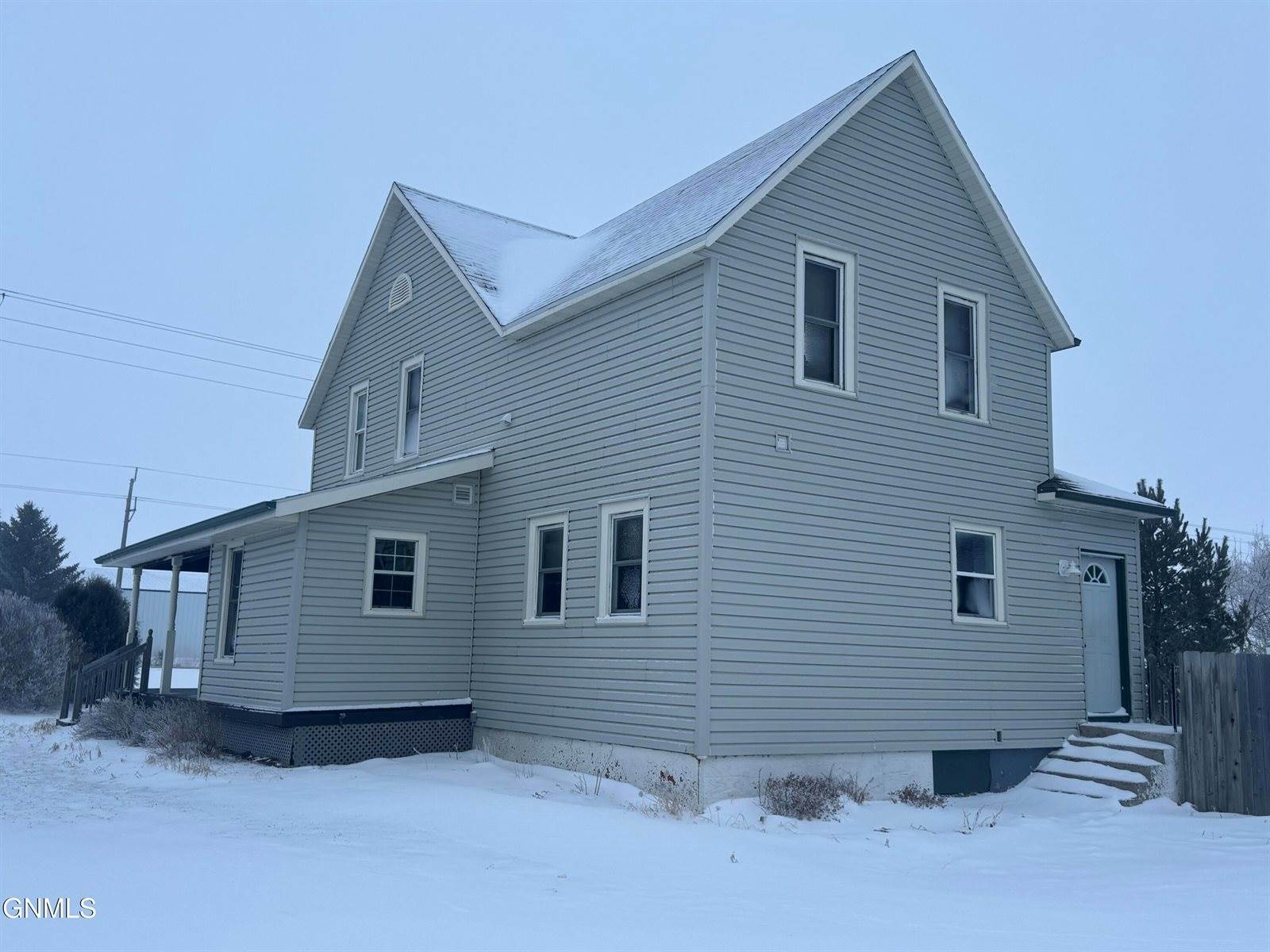 9613 County Road 47, Bottineau, ND 58318