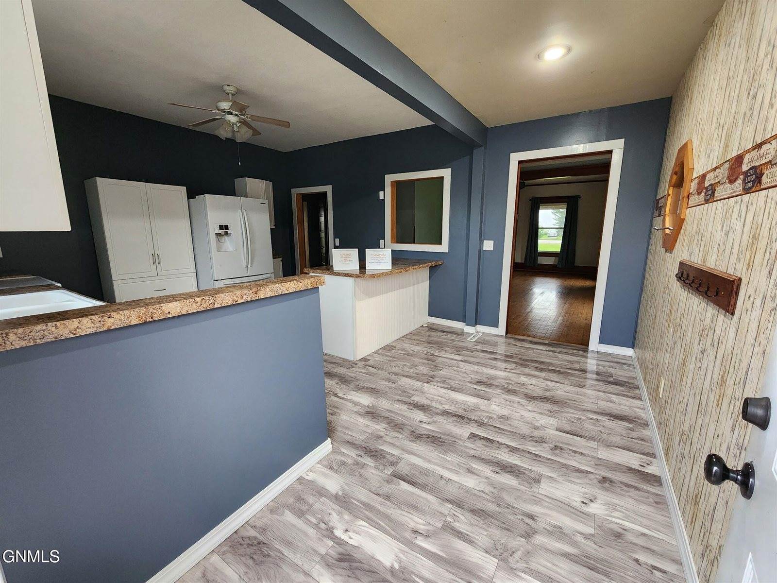 9613 County Road 47, Bottineau, ND 58318