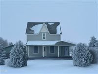 9613 County Road 47, Bottineau, ND 58318