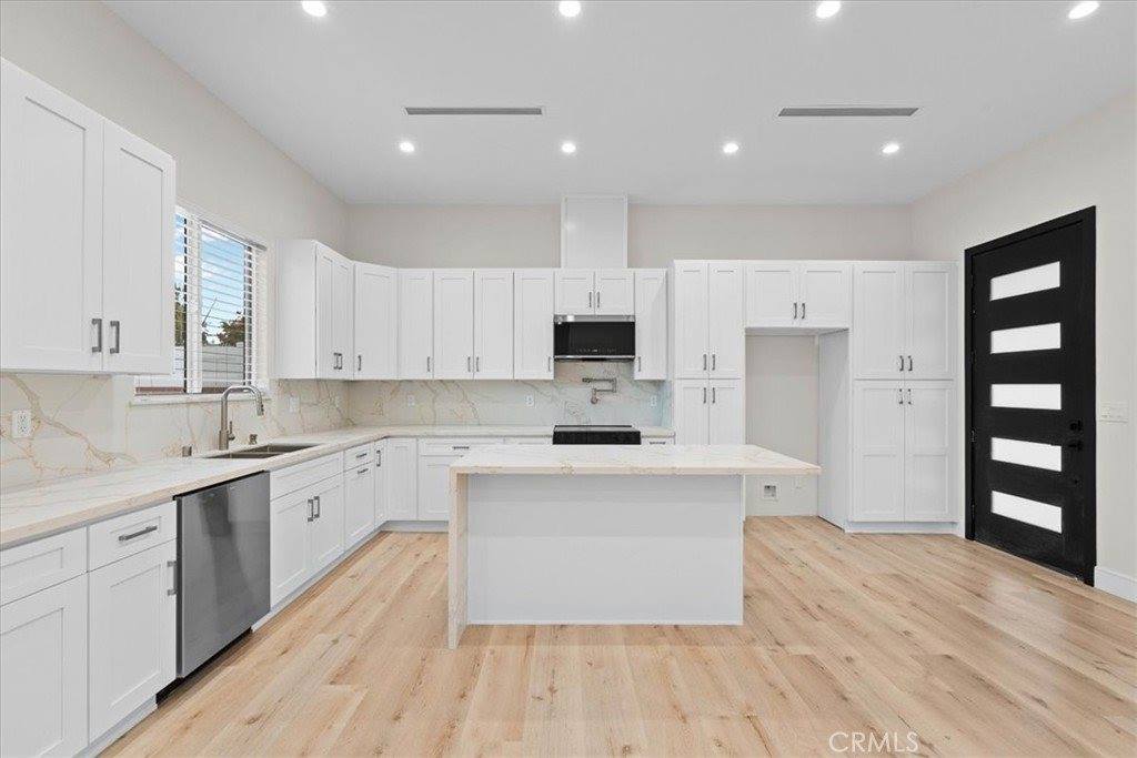 15952 Simonds, Granada Hills, CA 91344