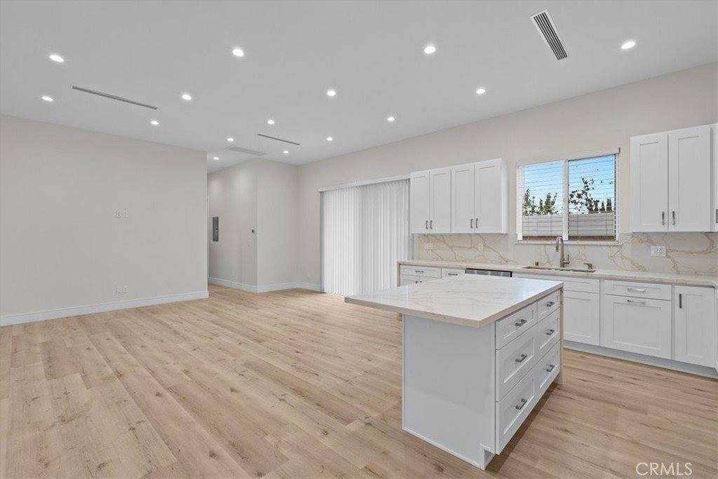 15952 Simonds, Granada Hills, CA 91344