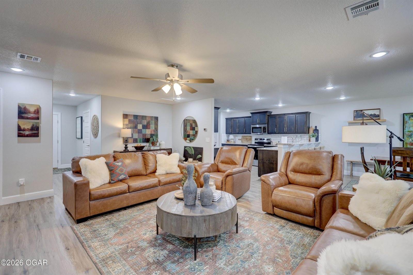 905 Durward Hall Drive, Carthage, MO 64836