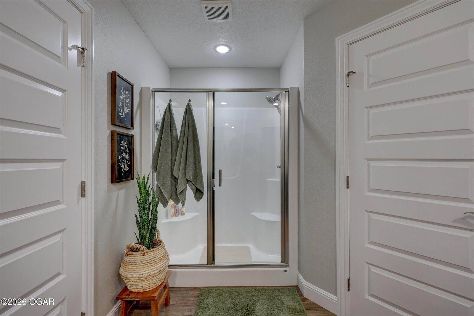 905 Durward Hall Drive, Carthage, MO 64836