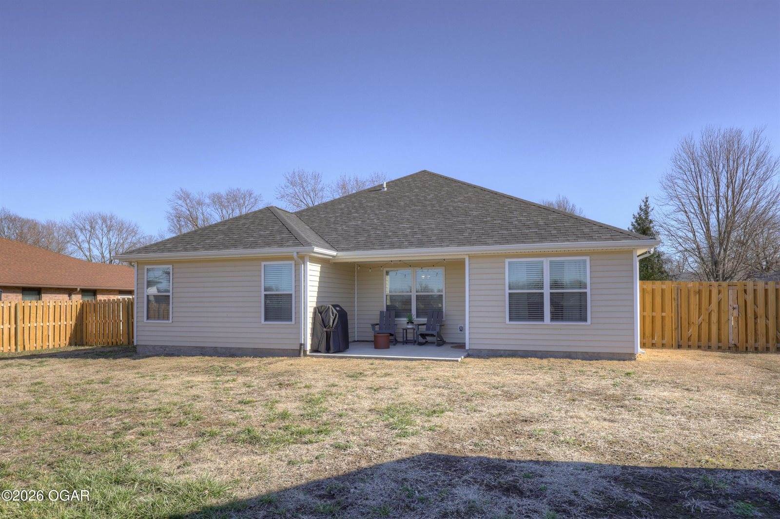 905 Durward Hall Drive, Carthage, MO 64836