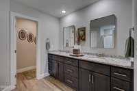 905 Durward Hall Drive, Carthage, MO 64836