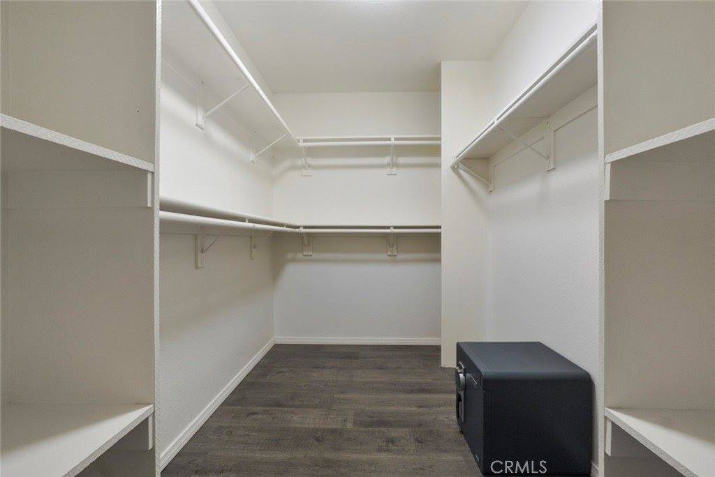 3381 Oakmont View, Glendale, CA 91208