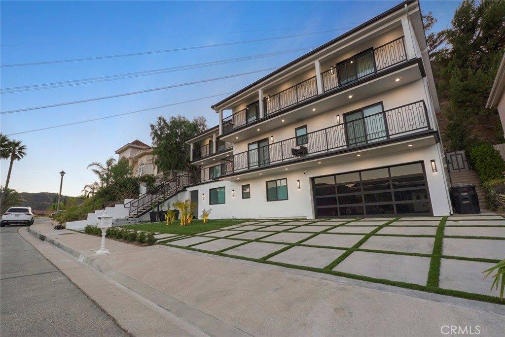 3381 Oakmont View, Glendale, CA 91208