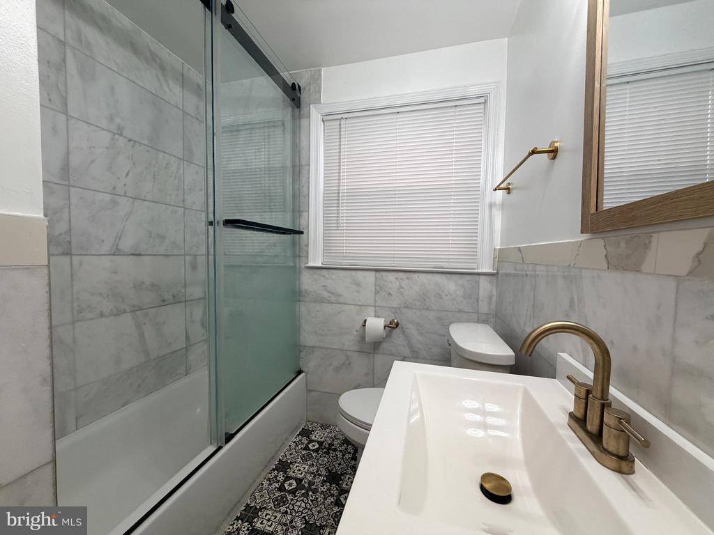 1262 Halstead Road, Parkville, MD 21234