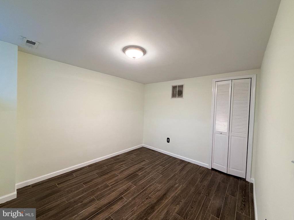 1262 Halstead Road, Parkville, MD 21234