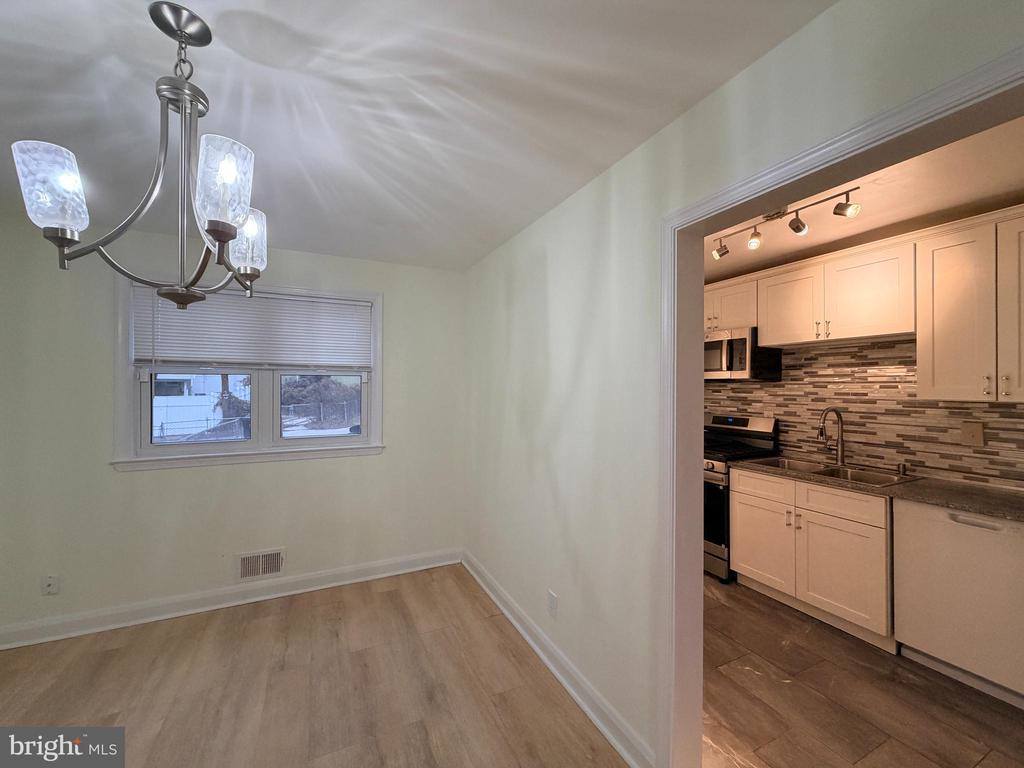 1262 Halstead Road, Parkville, MD 21234