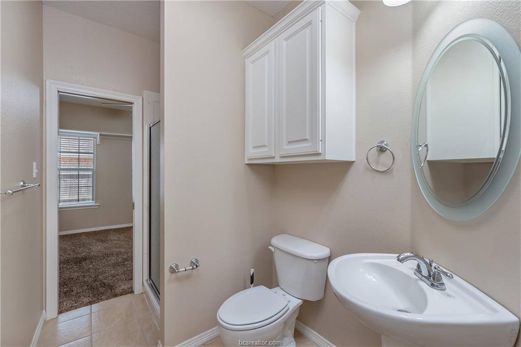 305 Stoney Hills Court, College Station, TX 77845