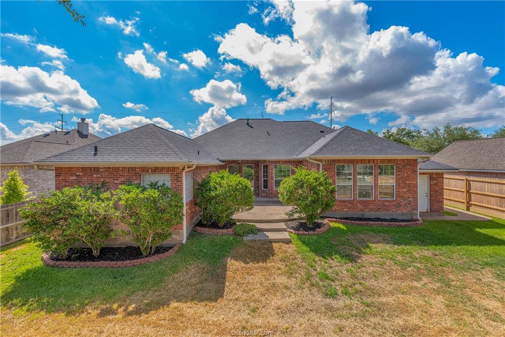 305 Stoney Hills Court, College Station, TX 77845
