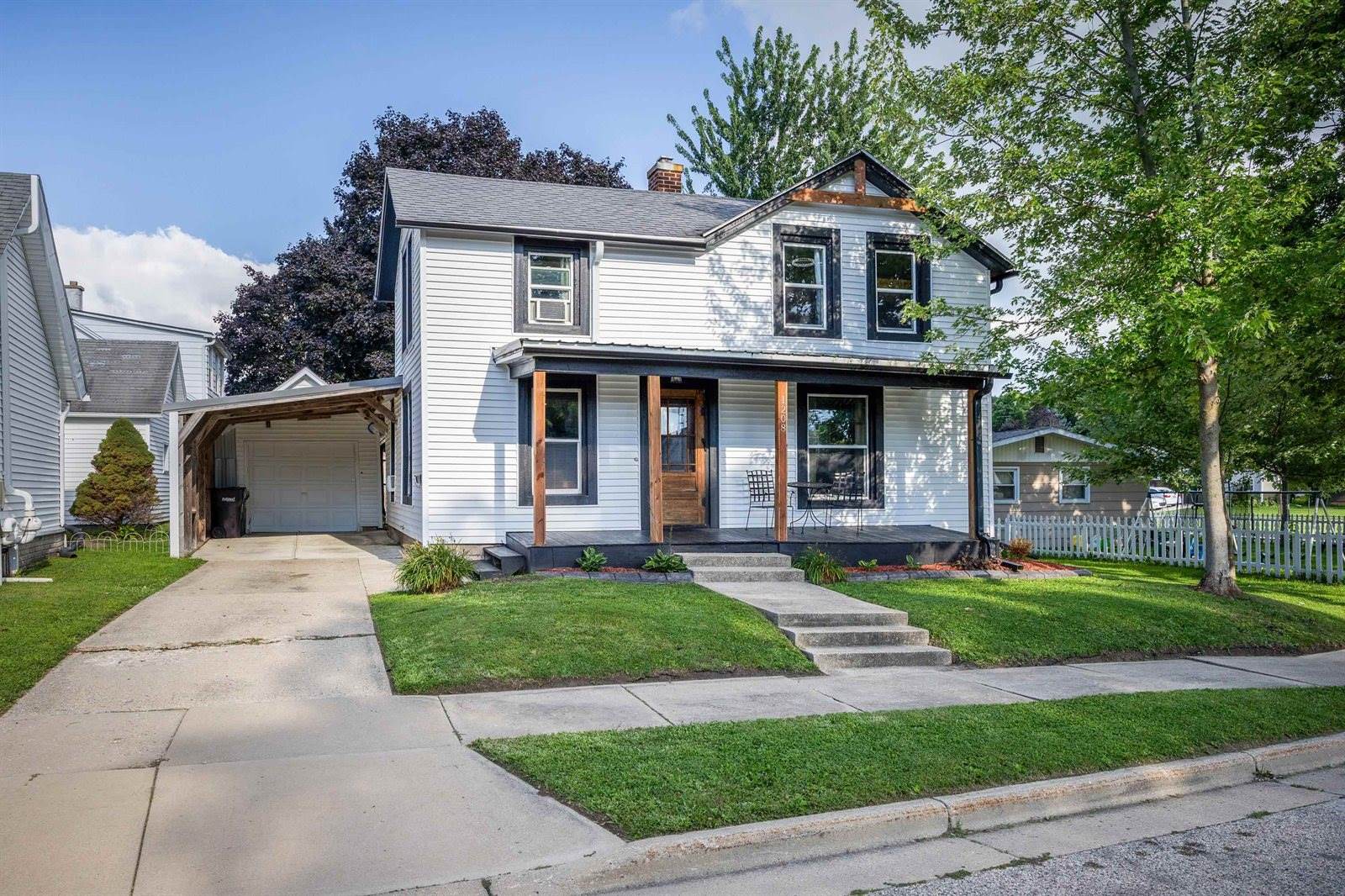 1208 23rd, Monroe, WI 53566