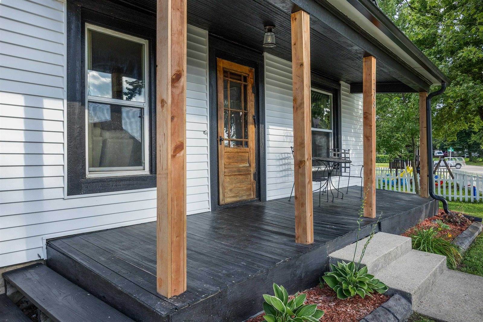 1208 23rd, Monroe, WI 53566