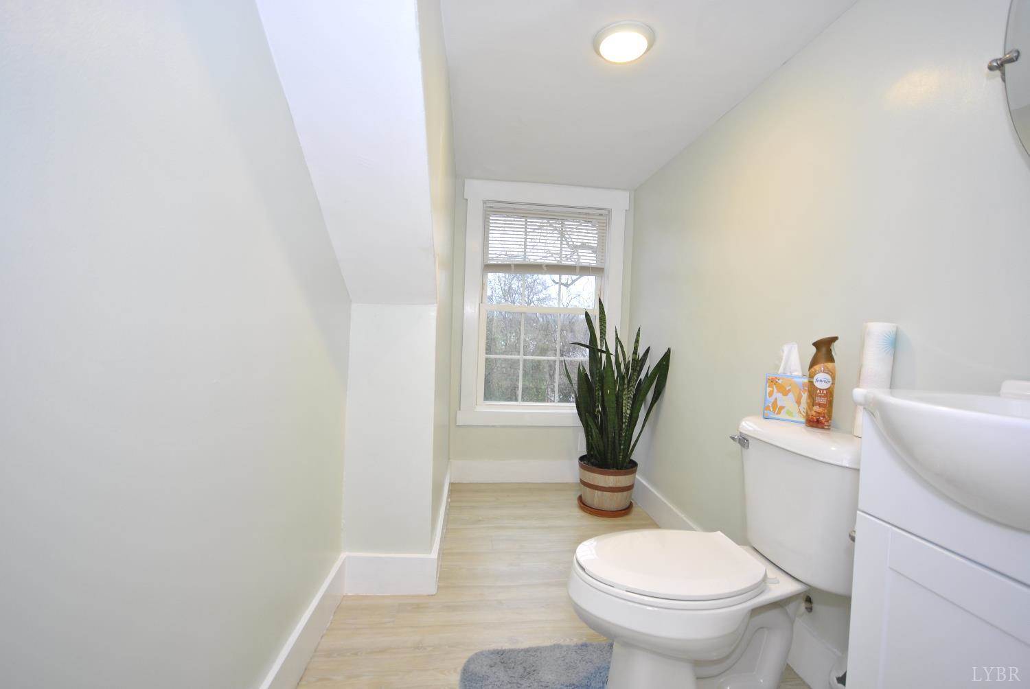 3205 Cary Street, #7-8, Lynchburg, VA 24501