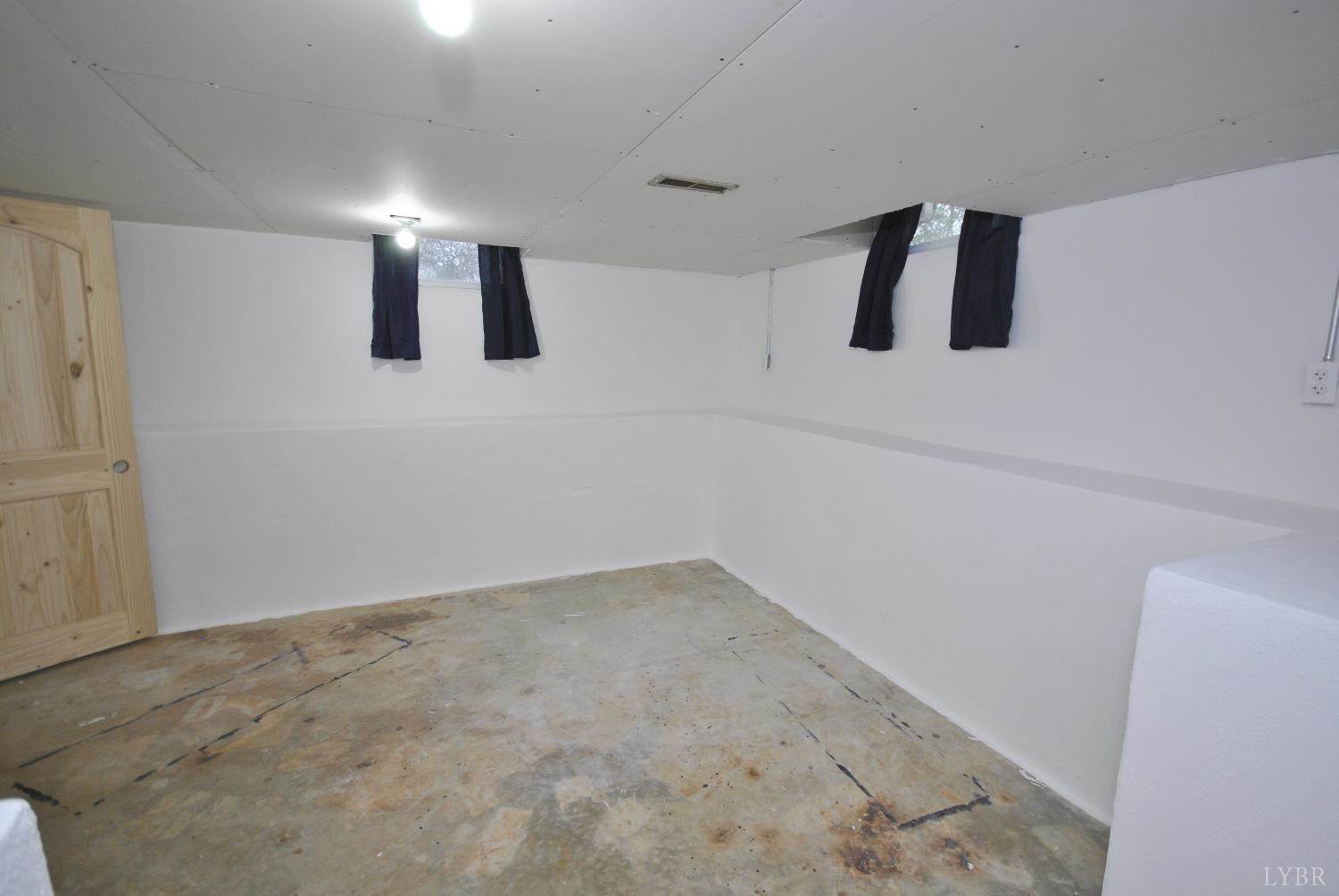 3205 Cary Street, #7-8, Lynchburg, VA 24501