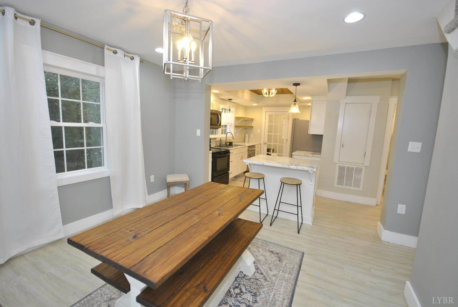 3205 Cary Street, #7-8, Lynchburg, VA 24501