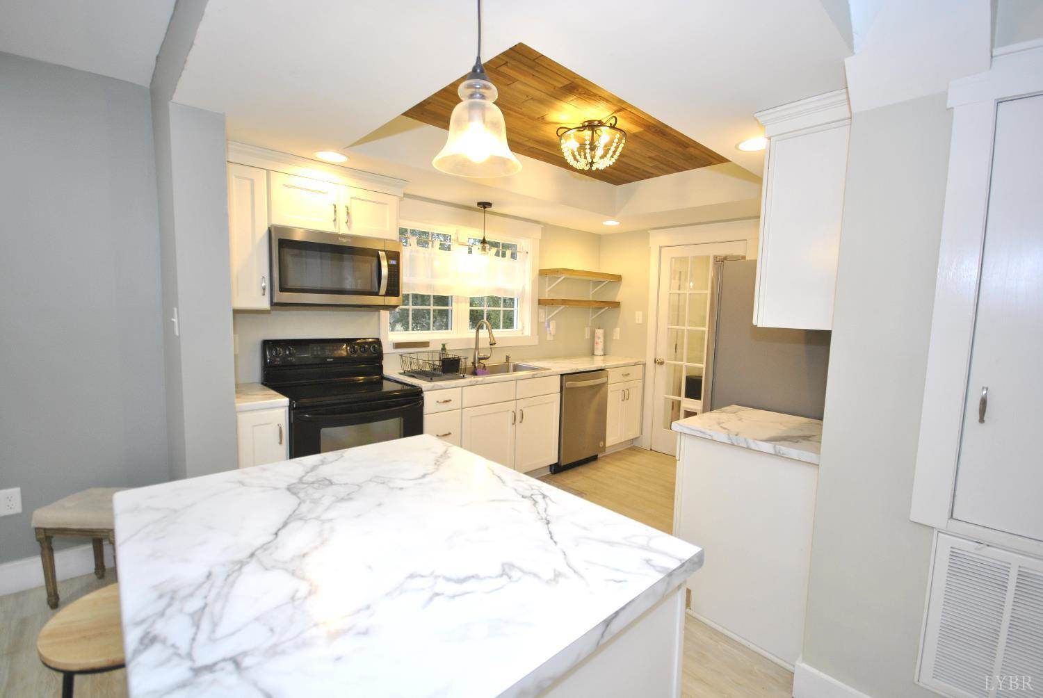 3205 Cary Street, #7-8, Lynchburg, VA 24501