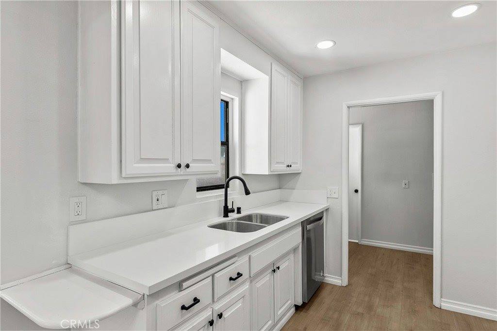 44140 West Lightwood Avenue, Lancaster, CA 93534