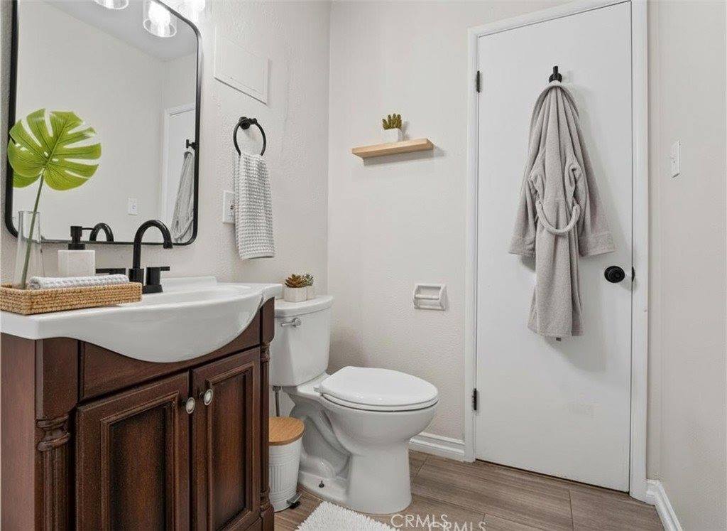 44140 West Lightwood Avenue, Lancaster, CA 93534