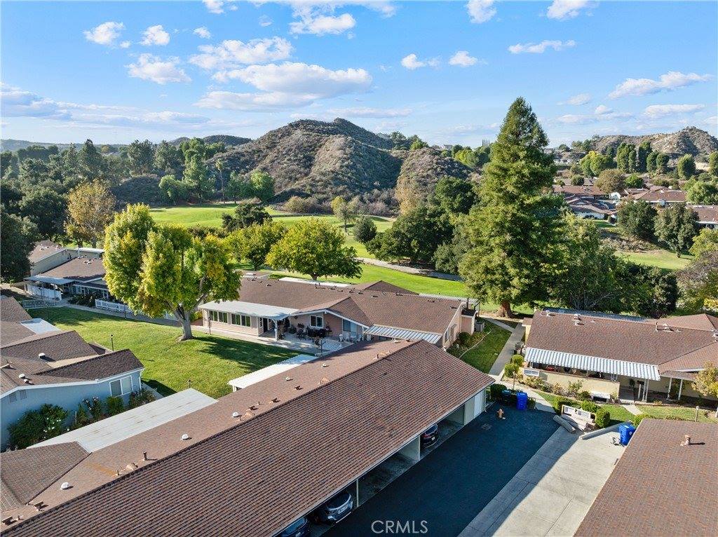 19211 Avenue Of The Oaks, Newhall, CA 91321