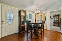 19211 Avenue Of The Oaks, Newhall, CA 91321