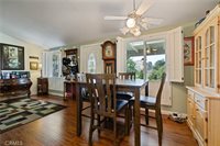 19211 Avenue Of The Oaks, Newhall, CA 91321