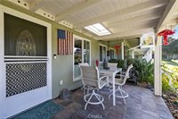 19211 Avenue Of The Oaks, Newhall, CA 91321