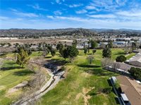 19211 Avenue Of The Oaks, Newhall, CA 91321