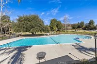 19211 Avenue Of The Oaks, Newhall, CA 91321