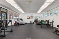 19211 Avenue Of The Oaks, Newhall, CA 91321