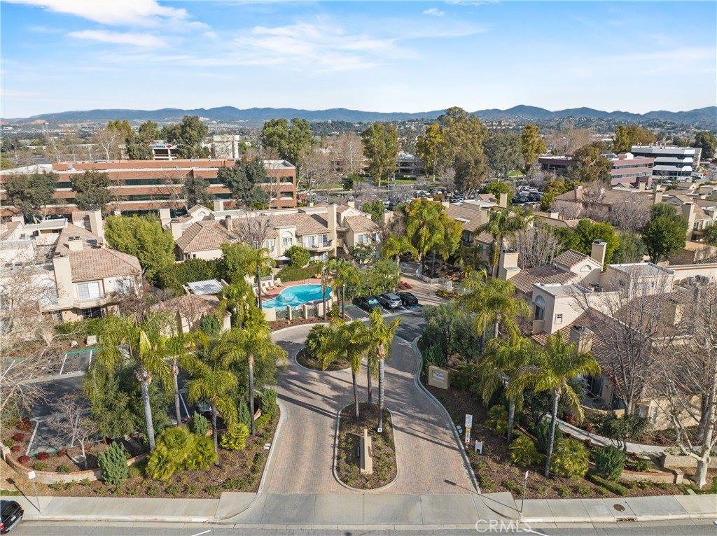 23625 Del Monte, Valencia, CA 91355