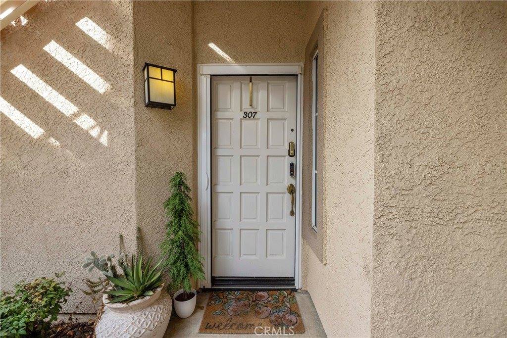 23625 Del Monte, Valencia, CA 91355