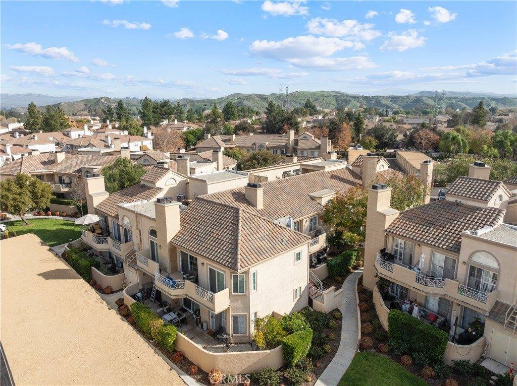 23625 Del Monte, Valencia, CA 91355