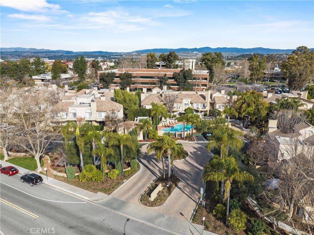 23625 Del Monte, Valencia, CA 91355