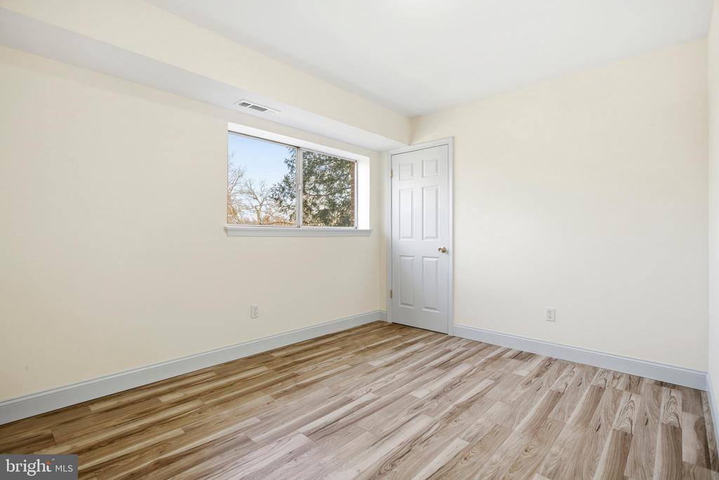 7609 Fontainebleau Drive, Hyattsville, MD 20784