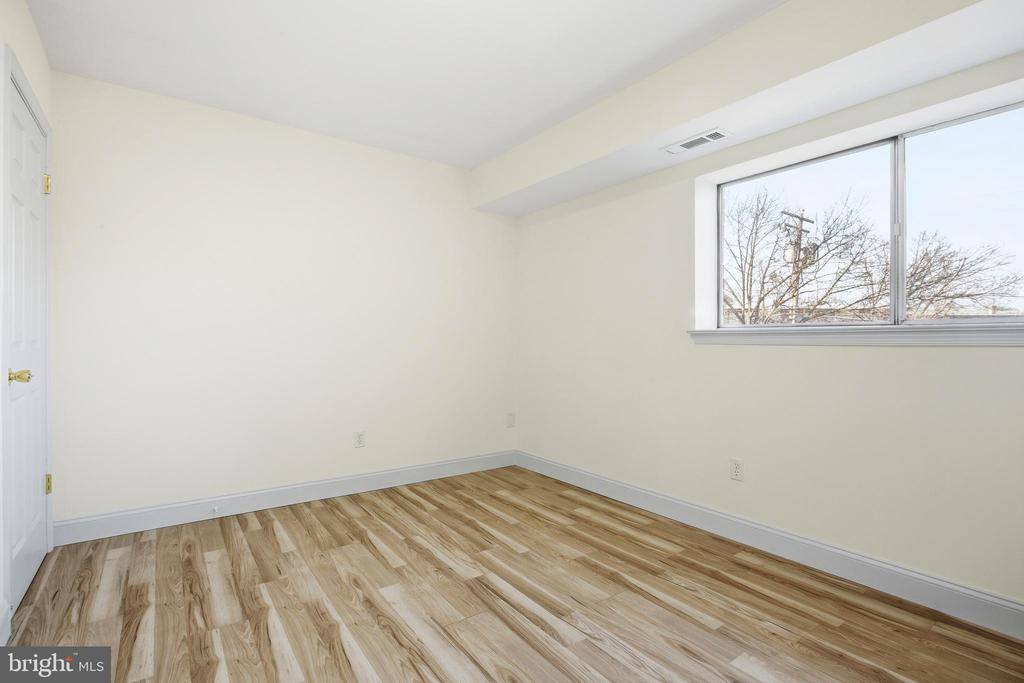 7609 Fontainebleau Drive, Hyattsville, MD 20784