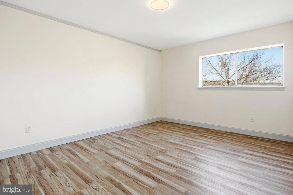 7609 Fontainebleau Drive, Hyattsville, MD 20784