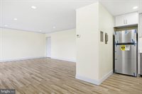 7609 Fontainebleau Drive, Hyattsville, MD 20784